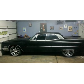 BASF SATIN / MATTE BLACK BLACK TOUCH UP PAINT FOR AUTOS, WHEELS AND TRIM. 1 OZ.