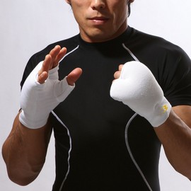 BODYMAKER KD008 Knuckle Guard 3 with Thumb 1 Pair White S Protector Martial Arts Fist Karate Supporter Junior Size Kids