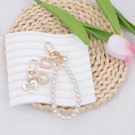 Pearl Wristlet Keychain for Women Girls - Beaded Car Keyring, Shell Bag Charms for Handbags, Wrist Lanyard, Cute Backpack Accessories - 3pcs