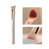 Albeaut Triangle Concealer Brush, Angled Under Eye Brightening Brush for