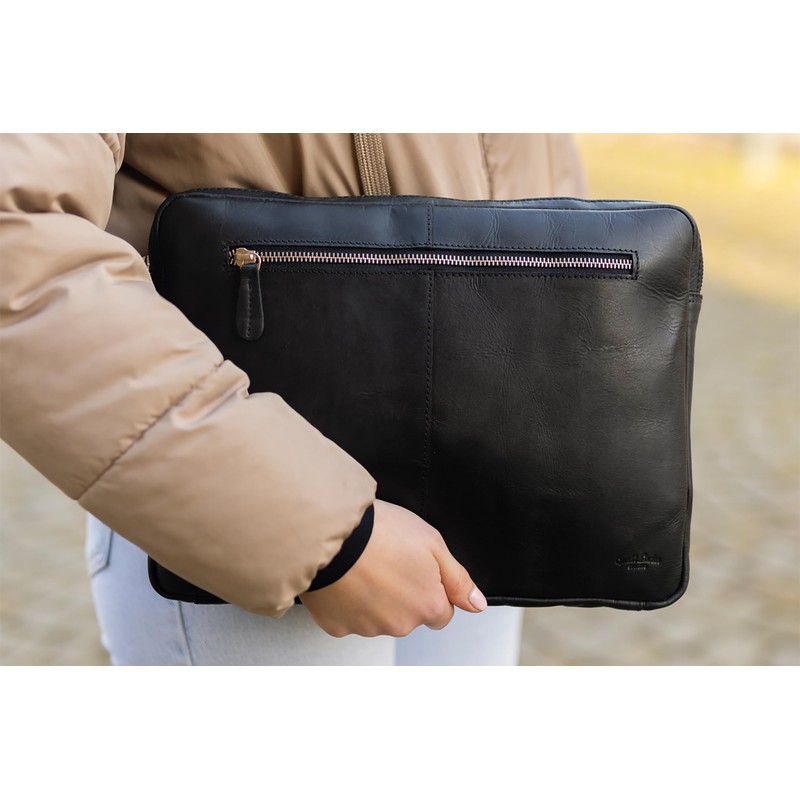 Gusti Austi Vegetable Tanned Laptop Case Leather Black Leather, black