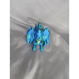 Dragon Paws Sitting Dice Holder Guardian will hold your dice for you while you make your next move - Color: Blue & Green Silk