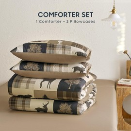 Wake In Cloud - Rustic Comforter Set, Cabin Christmas Lodge Western Country Bear Deer Moose Woodland RV Outdoor Theme, Soft Lightweight Bedding, 3 Pieces, Brown, Queen Size