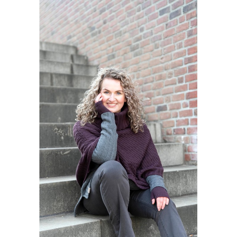 Knit Factory Cleo Hand Warmers - gray