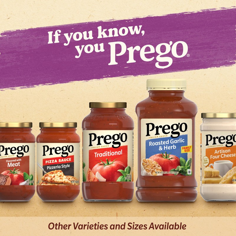 Prego Alfredo Sauce with Roasted Garlic and Parmesan Cheese, 14.5