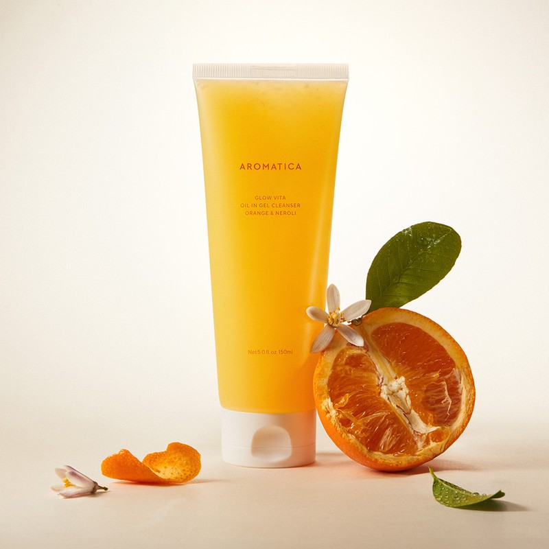 Aromatica Glow Vita Oil in Gel Cleanser Orange & Neroli