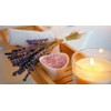Natürliches Badesalz mit ätherischen Ölen – erfrischend, revitalisierend und aromatherapeutisch