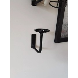 F1 1/2 Scale helmet wall hanger.  3d printed from PLA+, display holder, mount