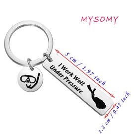 Generic Brands MYSOMY Scuba Diving Gift Scuba Diver Gift I Work Well Under Pressure Keychain Extreme Sports Jewelry Great Gift for Divers (I Work Well Key)