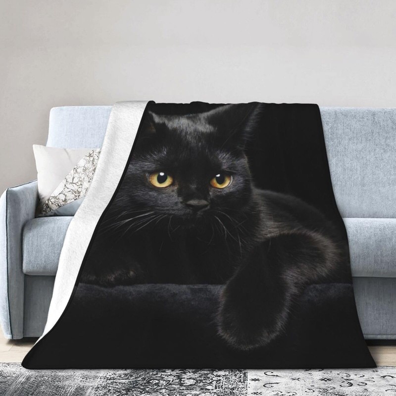 Black Cat Flannel Throw Blanket Lightweight Soft Warm Bed Throws