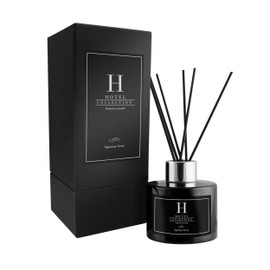 Hotel Collection | California Love Reed Diffuser Set | Hotel Inspired Luxury Essential Oil Reed Diffuser | Green Tea, Orange and Lemongrass 3.4 fl oz, 100 mL