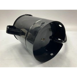 Carquest Measure Liquid 8 QT. Painted Steel Flexible Spout Measuring Can Jug