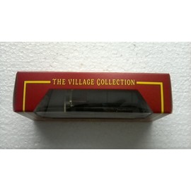 Corgi CAMEO MADE IN GREAT BRITAIN THE VILLAGE COLLECTION L.M.S. EXPRESS PARCEL S TRAFFIC DELIVERY VAN.