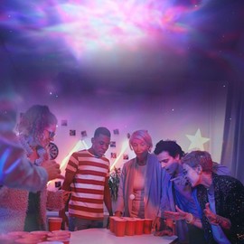 Astronaut Night Light Projector, Rotatable Remote Control Space Star Projector Light, Multi-Mode Realistic Bedroom Decor Home Aesthetic for Teen Boys Girls Friends Family Kids