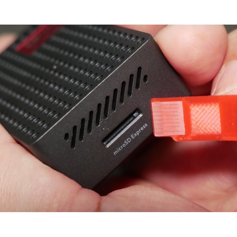 PCER24 ゲームカード/MicroSDスロット用クリーナーセット 手入れのしにくい端子部分を磨き上げてクリーニング！読み込み不良の予防など、簡単作業でクリーニング！1個づつのセット