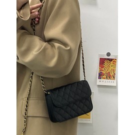 Mini Belt Bag Waist Bag for Women Fashionable Small Waist Bag Belt Bags for Women Trendy Y2k Accessories (Black,Large)