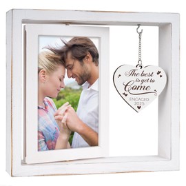 Engagement Gifts for Couples - The Best is Yet to Come Engaged 2025 Picture Frame, Engagement Presents for Her Him Friends Newly Engaged Best Friends Bride to Be Photo Frame 4"×6"