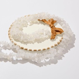 BERMRO Natural Chip Stone Beads about 200pcs White Crystal Stones 5-8mm Irregular Gemstone Healing Crystal Loose Rocks for Bracelet Necklace Earrings Jewelry Making(white crystal)