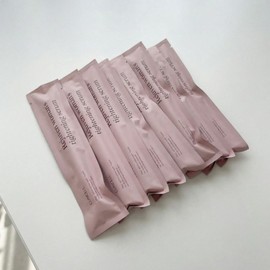 Curicell Rejuven Serum Feminine Cleanser 8p, 16g, 1 piece / 큐리셀 리쥬븐 세럼 여성청결제 8p, 16g, 1개