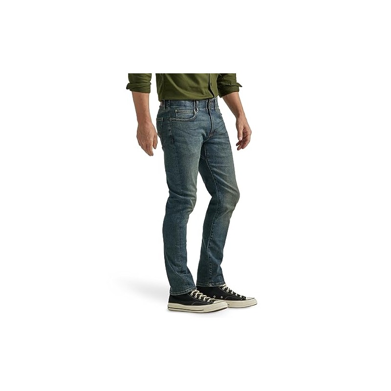 Lee Lee Men's Performance Series Extreme Motion Slim Straight Leg