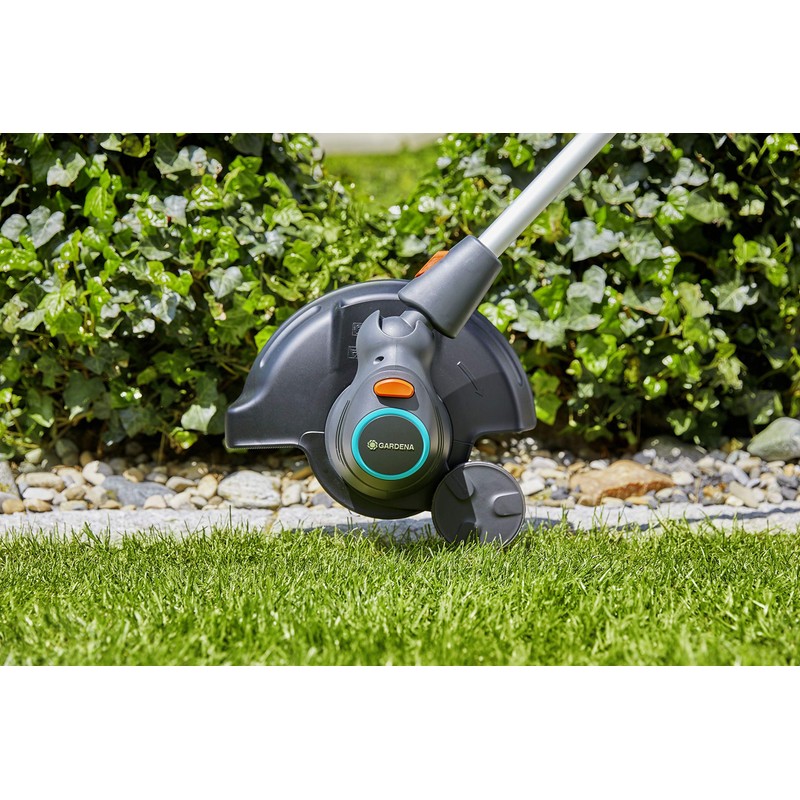 Gardena Trimmer Wheelset: Wheels for Strimmer, Easy Insert, Safe Guide,