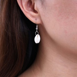 Inateannal Boho Shell Earrings Silver Shell Earrings Beach Kauri Earrings Summer Ocean Shell Earrings Jewellery for Women and Girls, Zinc, No Gemstone