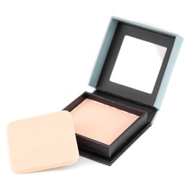 Palladio, Pressed Rice Powder with Mirror Mattifying Makeup Setting that Lasts All Day Instantly Absorbs Oil Works alone or with makeup, Translucent, 0.26 Ounce