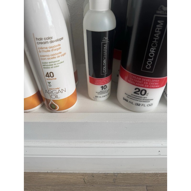 Wella Color Charm 10 Vol Cream Developer, gentle lift 7.8