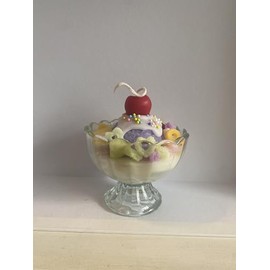 Candle Sundae. scented candle, glass bowl, Decorative Candy Figurine, Assorted Colors, ice cream candle, dessert candle (cherry)