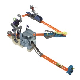 Hot Wheels Trick Tracks Bionic Battle Sets