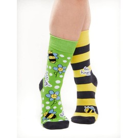 Dedoles Unisex Socks, for Women, Men and Children, Cotton, Many Fun Designs, Football, Bicycle, Horses, Plants, Fire Brigade, Gift, Different Left and Right Designs, Bees
