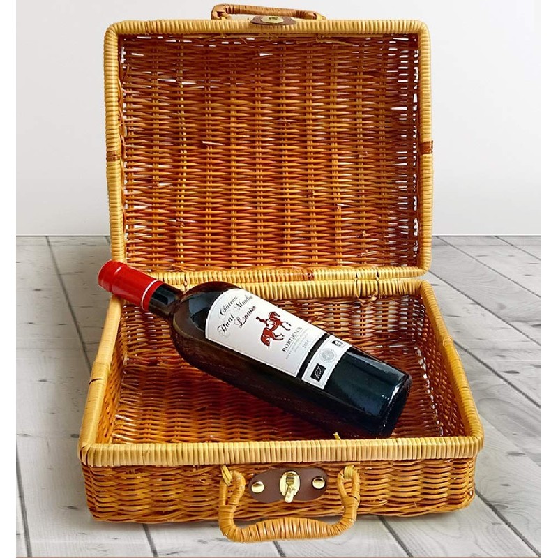 Myth Square: Picnic Basket, Hand Held Size, Lid Included, Travel,