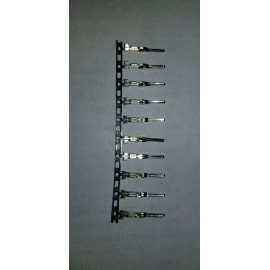 YAzaki Lot of 200 YAZAKI male Terminals.  71141470