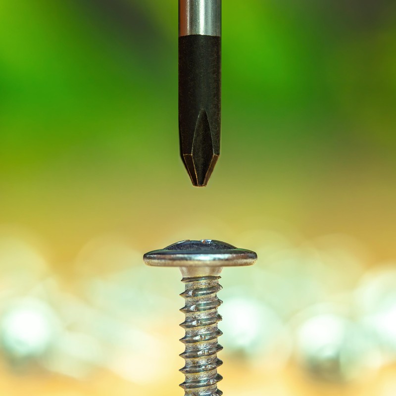20 x Self-Tapping Screws with Flange - Rustproof, Galvanised -