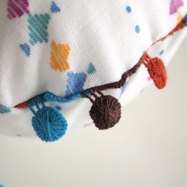 10mois 8389 Bobo Column Mom & Baby Cushion Cover, White