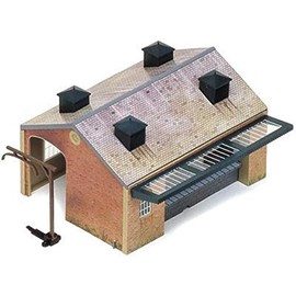 Hornby R8002 00 Gauge Goods Shed