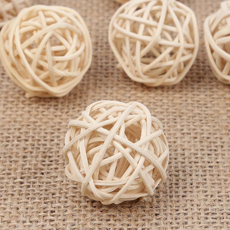 ペット用おもちゃ 16個セット ボール 無着色 ミニ ボール おもちゃ 装飾ボール 植物編み 装飾品