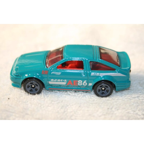 HOT WHEELS 1986 TEAL TOYOTA COROLLA AE-86 DRIFT CAR W/