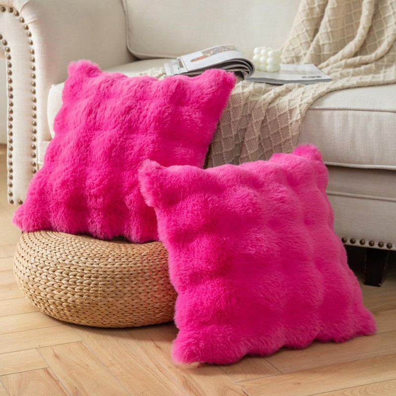 YAERTUN Pack of 2 Hot Pink Thick Soft Wool Decorative