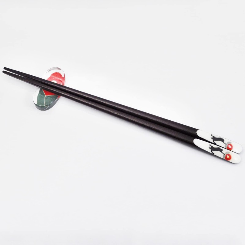Issho, Painted Chopsticks Auspaulownia Box, Includes Chopsticks Rest, Black Cat