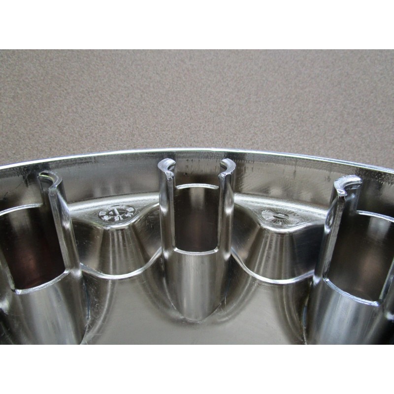 Merhow 8 Lug 6.5" w/ 7/8" Lug Nut Trailer Chrome