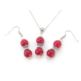 Damen-Ohrringe und Halsketten-Schmuckset mit rot gefärbtem Anhänger aus rekonstituierten Türkisperlen und tibetischen Perlen