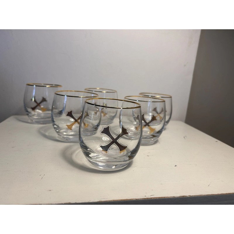 Unmarked Bumbu Rum Cocktail Glasses Gold Crossbones Lowball Rocks glasses