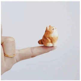 ShaoAngDuoMi Small Carved Wooden Orange Cat Figurines, Handmade Ginger Sculpture Craft Set, 1.4" Cute Tabby Statues Home Decor Art Carving Work, Gifts for Cat Lovers