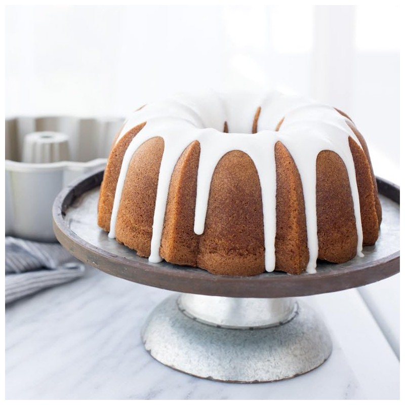 Nordic Ware Platinum Collection Anniversary Bundt Pan
