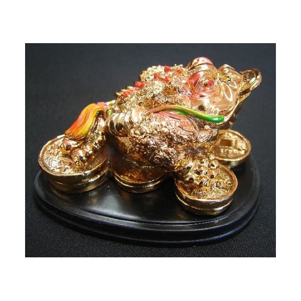 Money Toad Figurines - Bed of the Coins