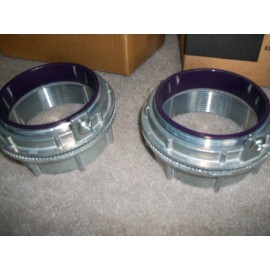 Emerson NEW BOX OF 2 EMERSON 4 INCH WATERTIGHT HUB W/GROUND  CAT# HUBG400DN ZINC