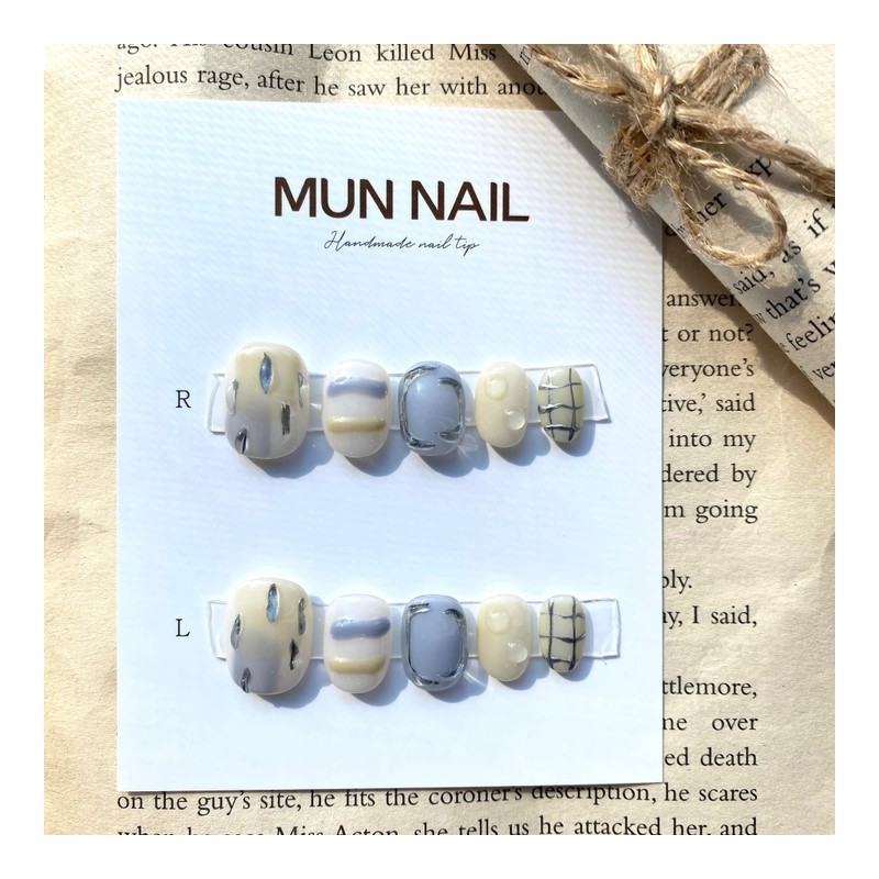 Dawn Dew Nail Tips - Long Oval / 새벽이슬 네일팁