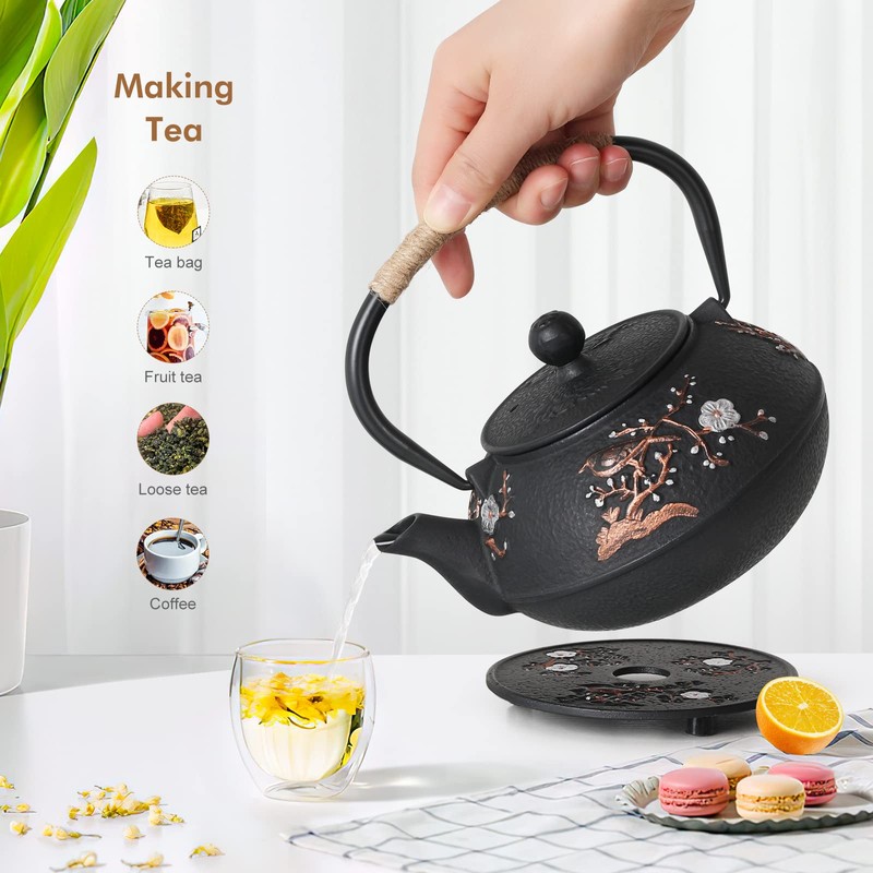 Japanese Style Cast Iron Teapot with 4 Tea Cups Trivet