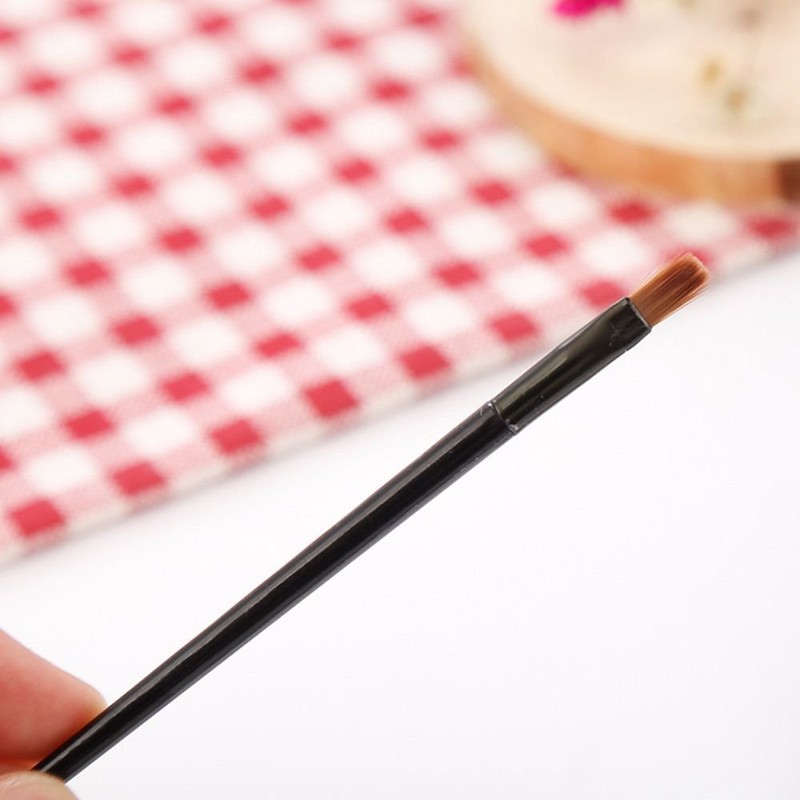 ISKYBOB 50 Pieces Black Disposable Lip Brushes Lipstick Gloss Wands